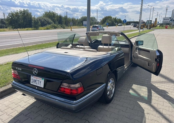Mercedes-Benz Klasa E cena 70000 przebieg: 264000, rok produkcji 1994 z Rzeszów małe 667
